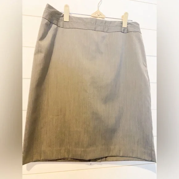 Worthington Classic Pencil Work Skirt Medium Gray Size 12 - Picture 5 of 5